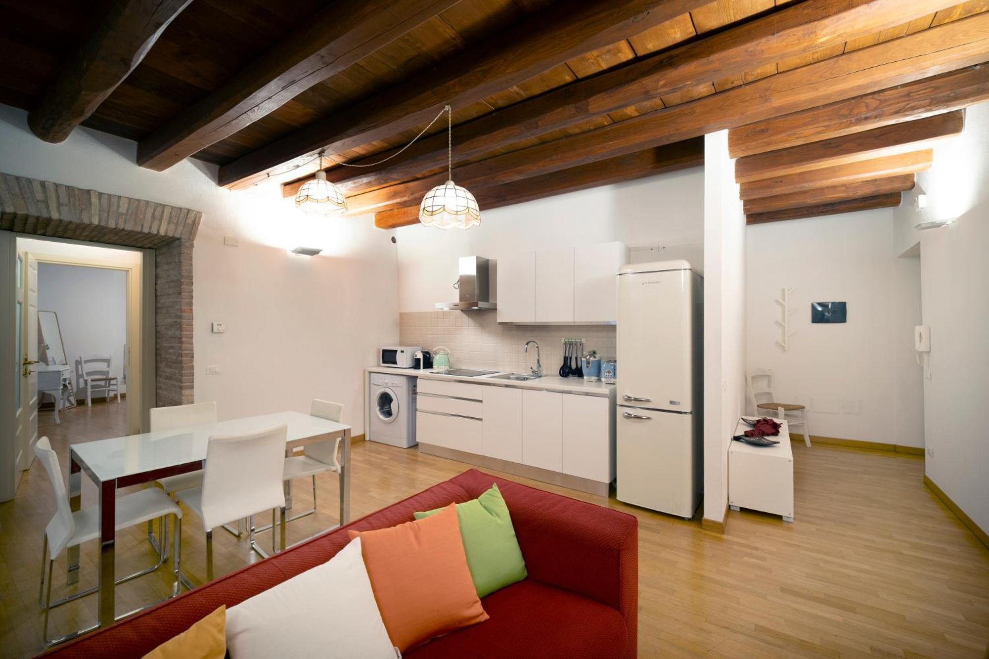 Suite Martini Al Castello Cagliari Exterior foto